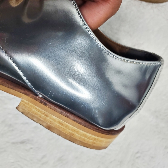 Everlane  E2 Shine Silver Modern Oxfords - Picture 11 of 16
